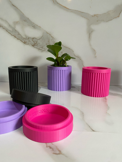 Indoor Planter & Drip Tray Daphnee Planter