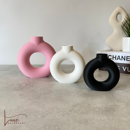 Nordic Circular Hollow Donut Vase